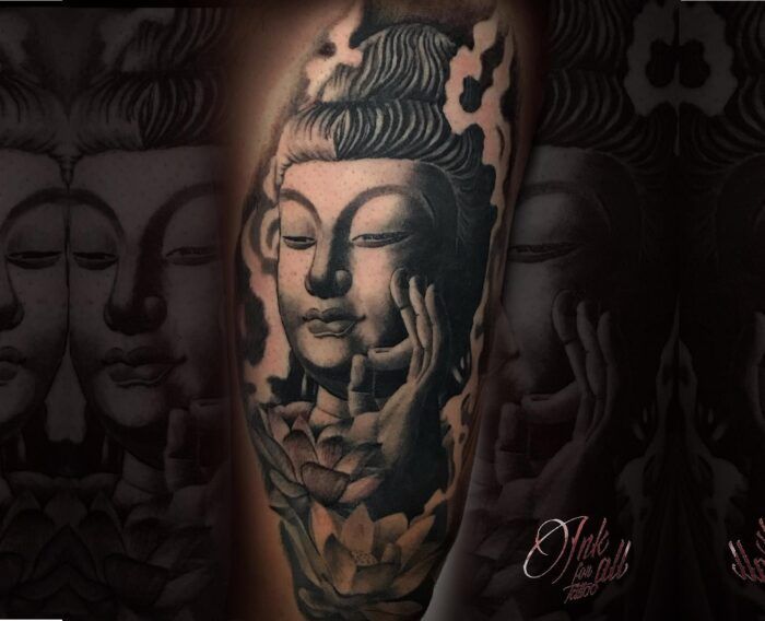 Tatuaje realista de buda realizado por Aitor Murga en Ink for All Tattoo